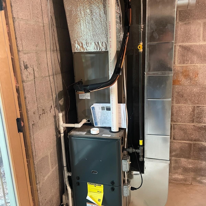 Hot air furnace