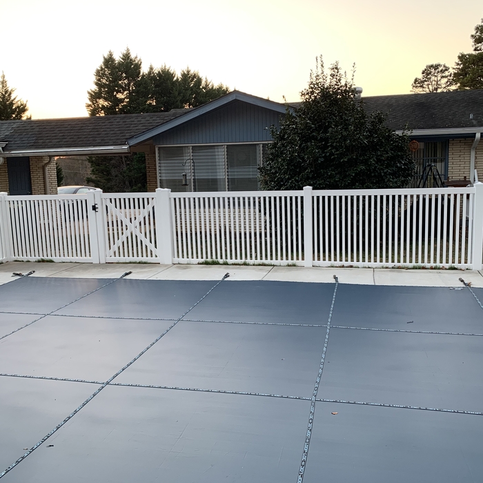 vinyl fence