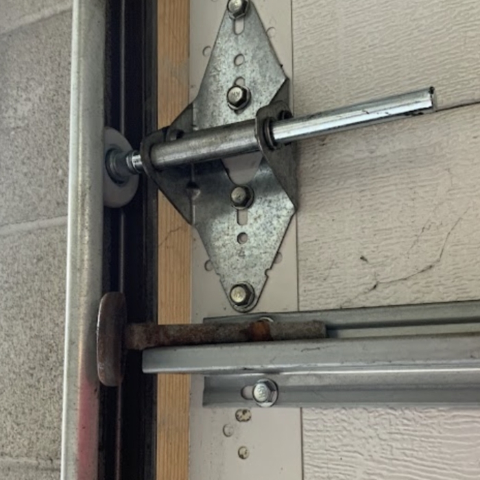 Wally Garage Door
