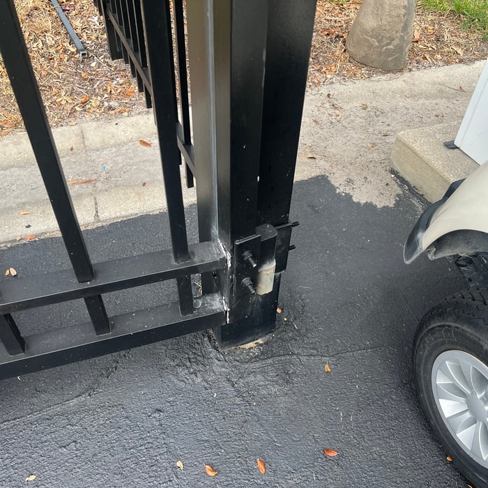 Naples Lakes CC Back Gate