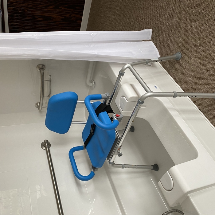 Tub Cut and Shower chair combination
