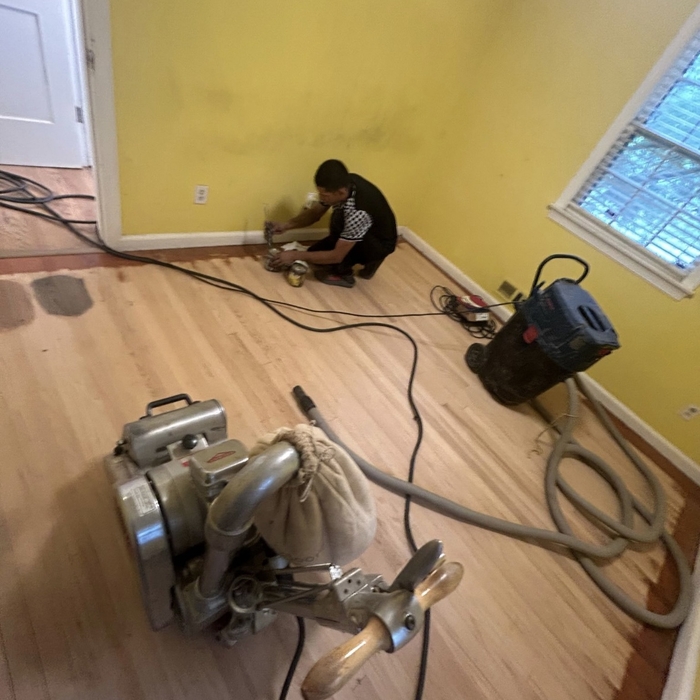 Edging the floor