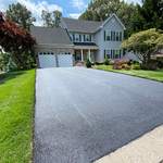 Asphalt paving