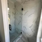 Alvarez Shower