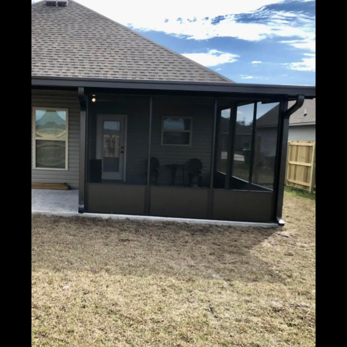 Screen Encloser with Gutters and Screened Patio
