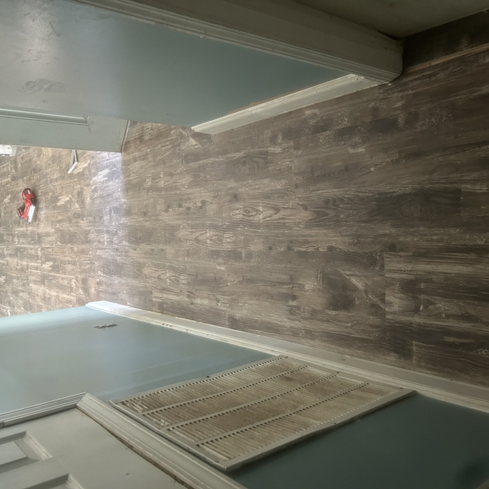 LAMINATE AND FOUNDATION