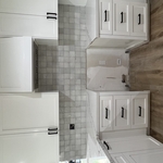 Backsplash stove area