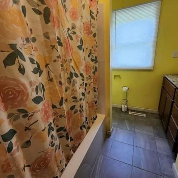 Ceramic Tile Job Plymouth, IN