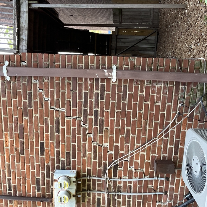 Relaying brick corner