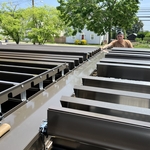 Installing louveres, linkage