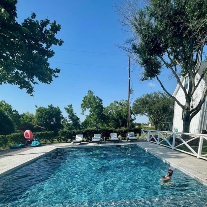 Clean Pool in Katy