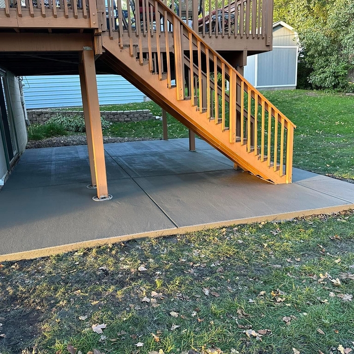Poured concrete patio