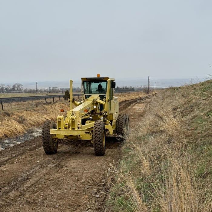 Road Development with John Deer 770BH