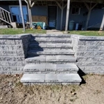 Steps with retaining blocks