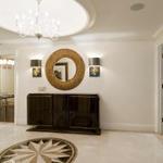 Foyer with Medallion