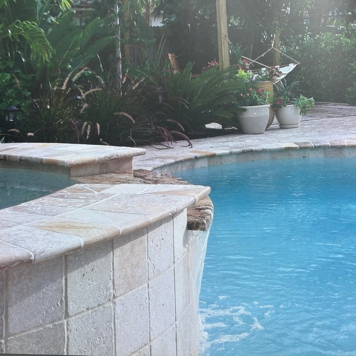 Cascade - Spa to Pool