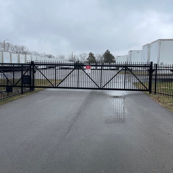 slide gate