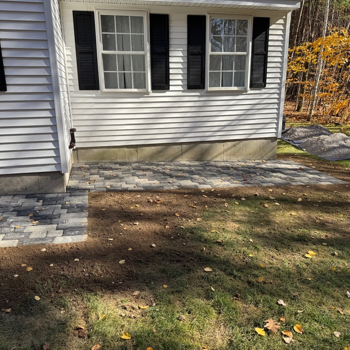 Concrete paver beds
