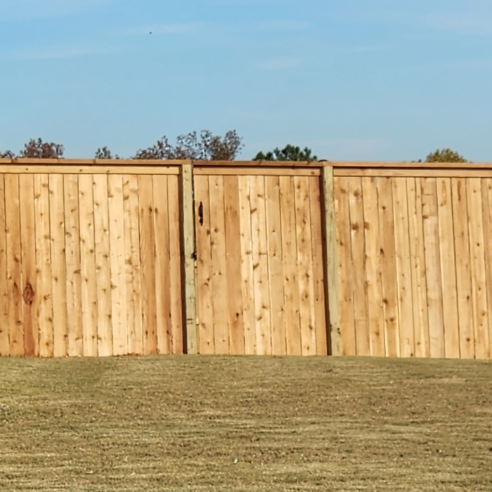Nail Up Style Fence