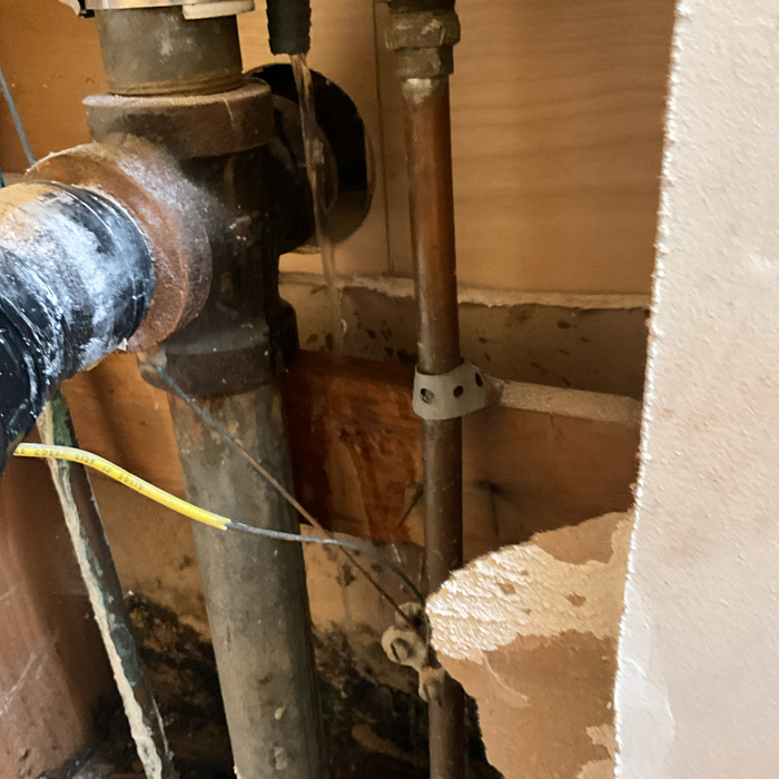 leak in wall repair