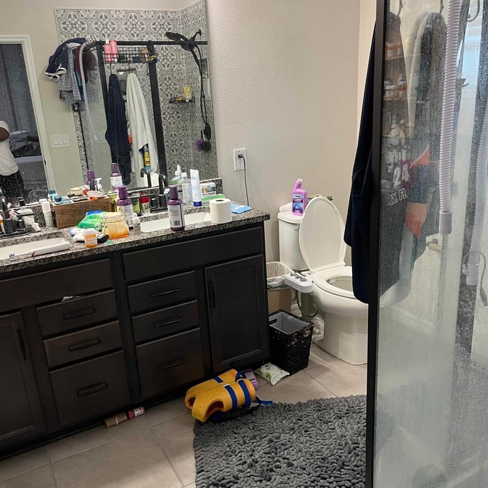 Bathroom Clean