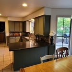 Kitchen and Breakfast