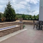Outdoor Kitchen