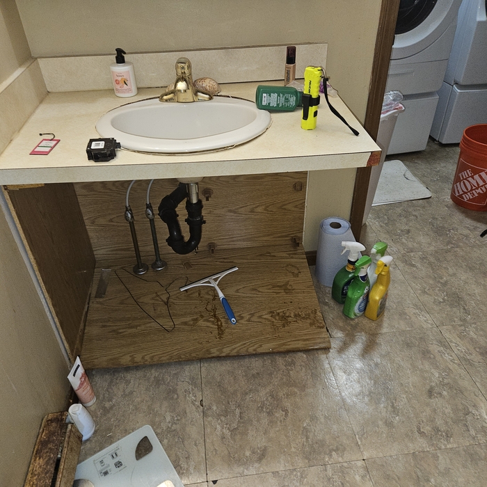 Simple vanity Replacement