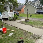 Concrete side walk