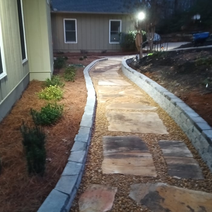 Small retainer wall