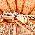 Int. frame & stairs