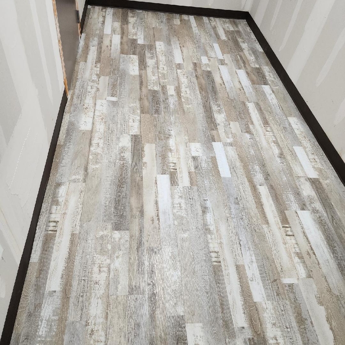 Vinyl plank