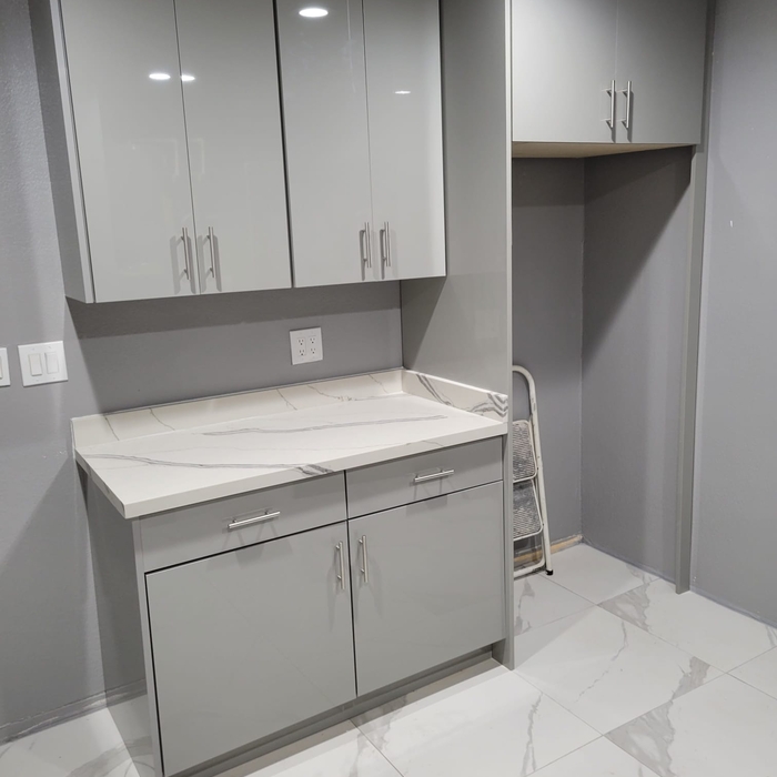 Kitech Cabinet