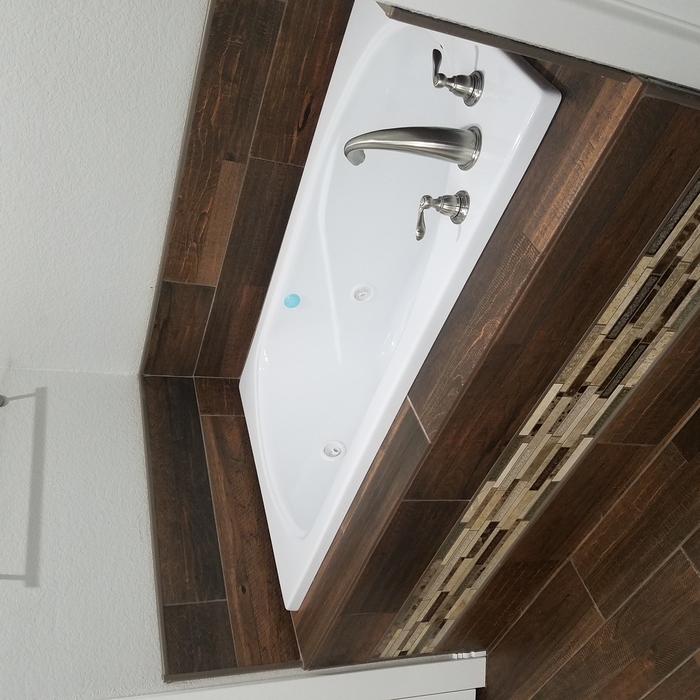 Jacuzzi Tilework