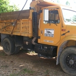 Dump truck