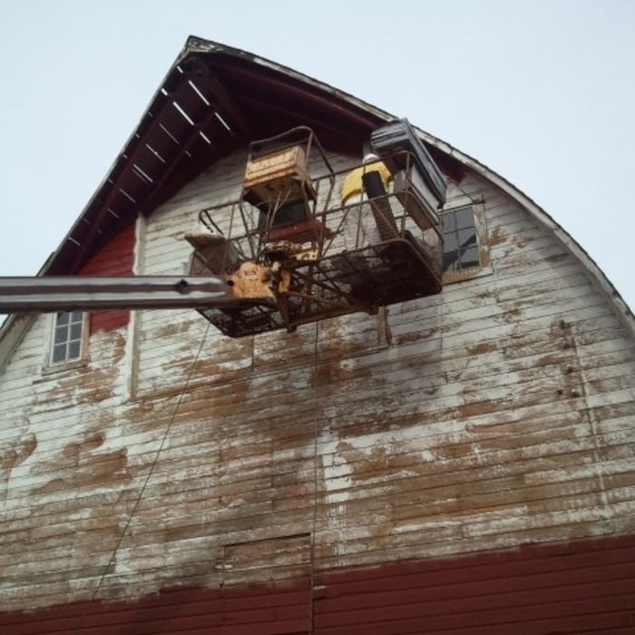 Dorfner's Painting - Painting A Barn