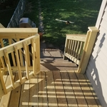 Baby gate w/latch.