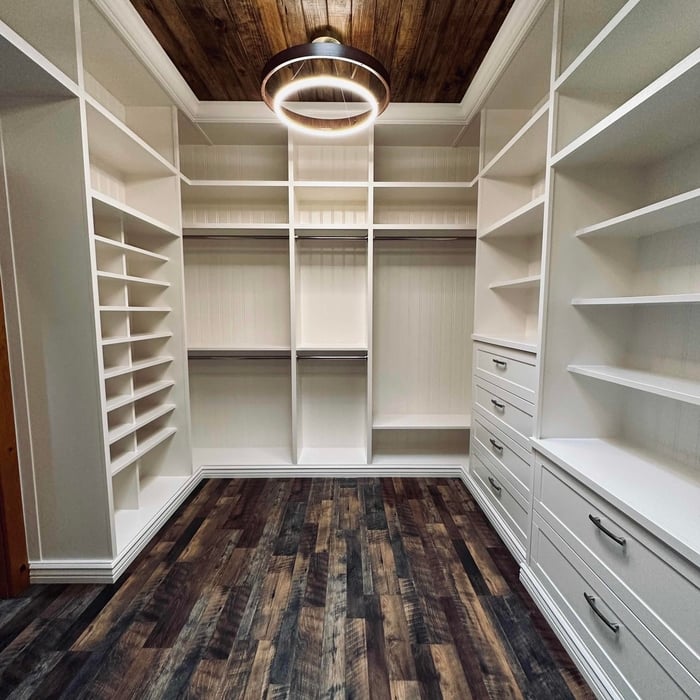 Margarita closet