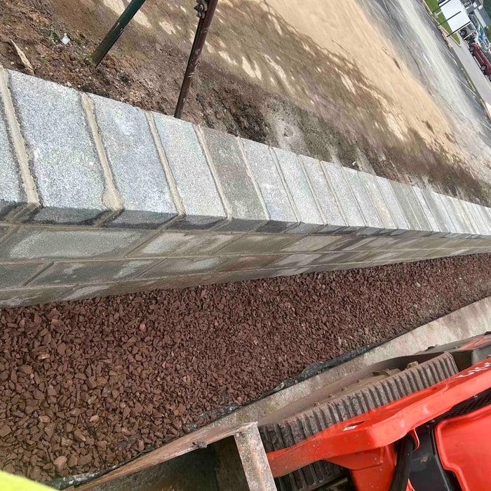 Retaining wall