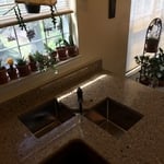 Butterfly sink