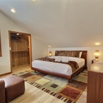 King Bedroom
