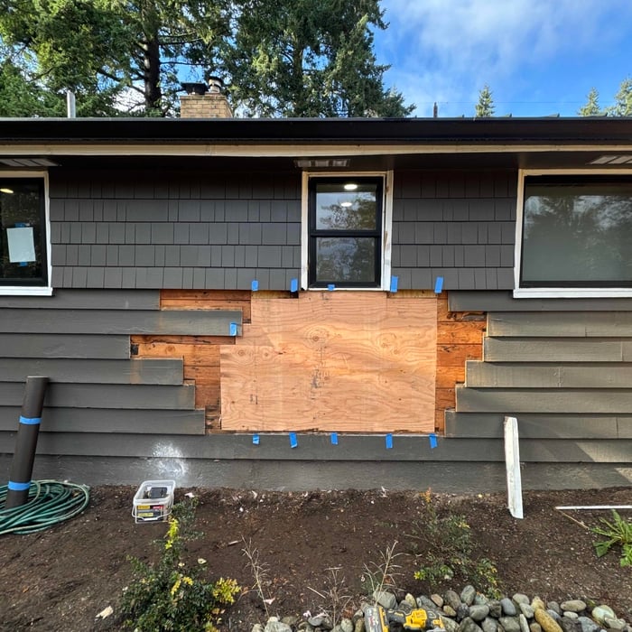 SIDING REPAIR