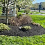 Mulch and edge
