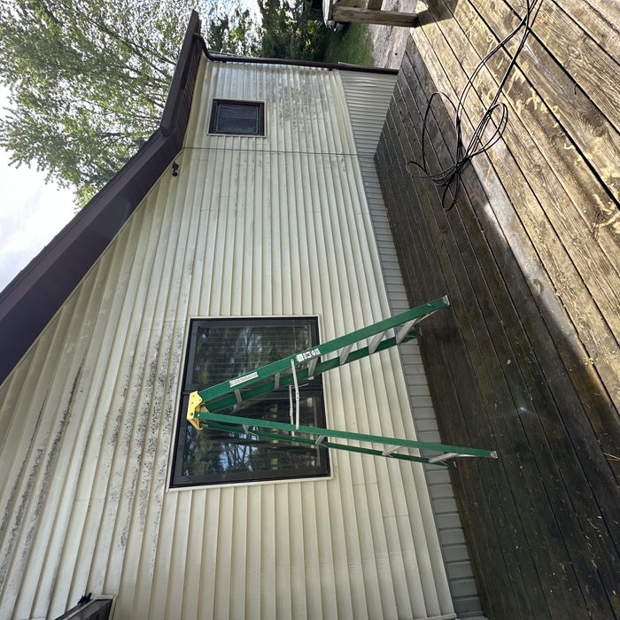 Siding clean