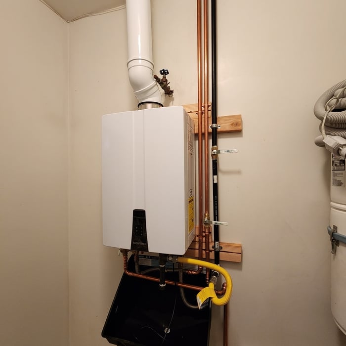Navian Tankless