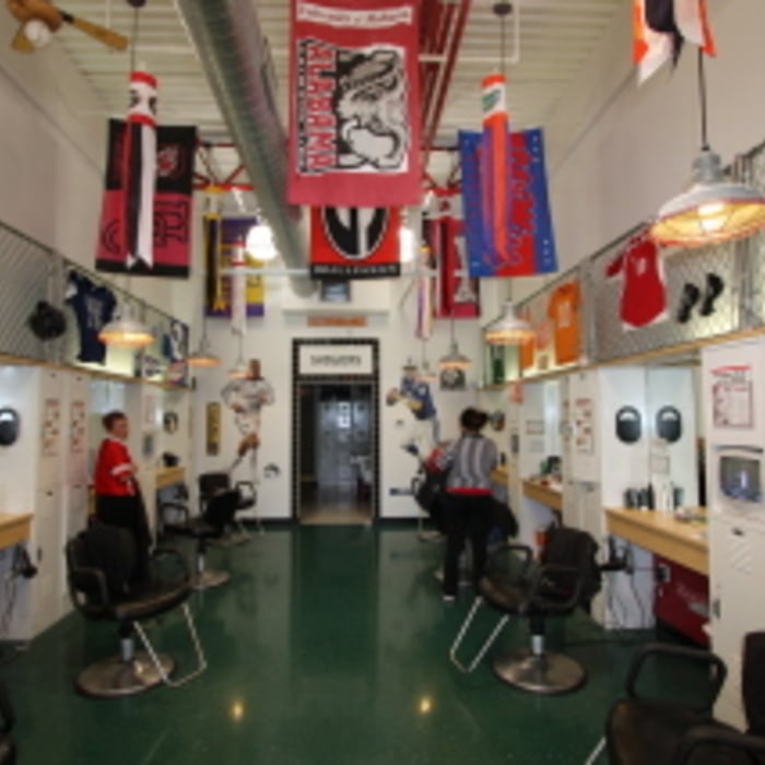 SPORTS CLIPS