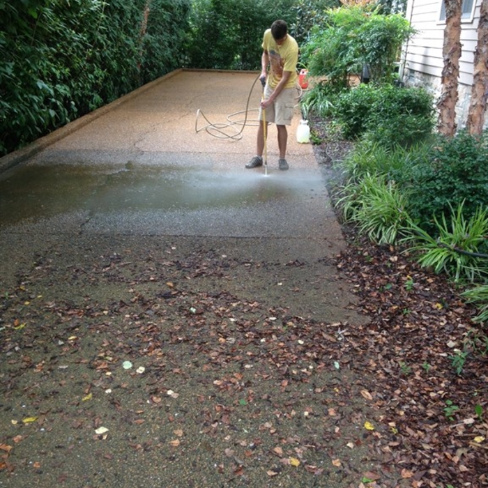 Cleaning the drive way