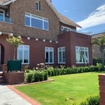 Coronado historic home pressure wash and window cleaning