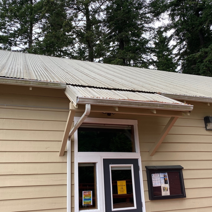 After Metal Roof Cleaning