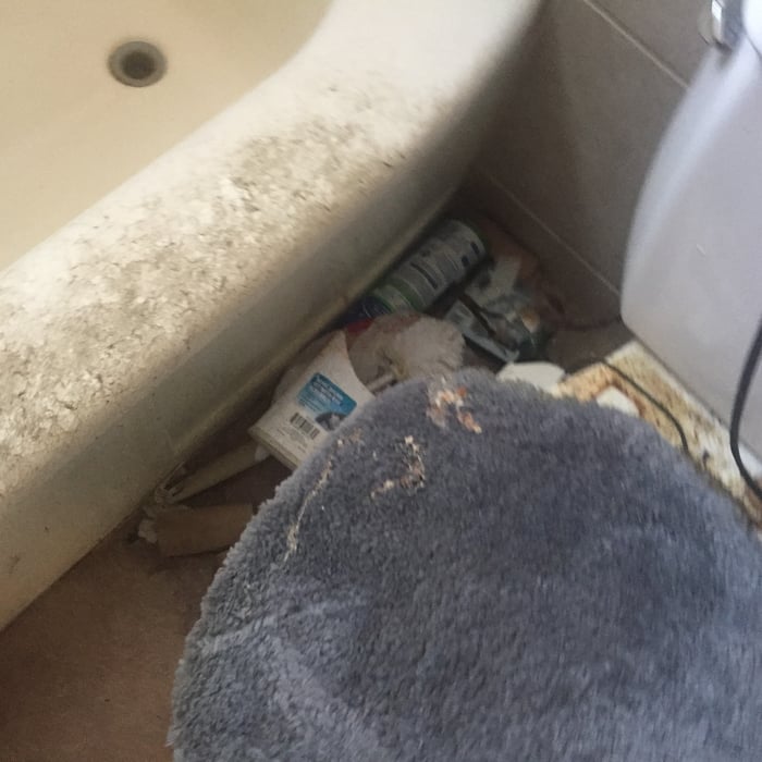 Deep clean two rooms